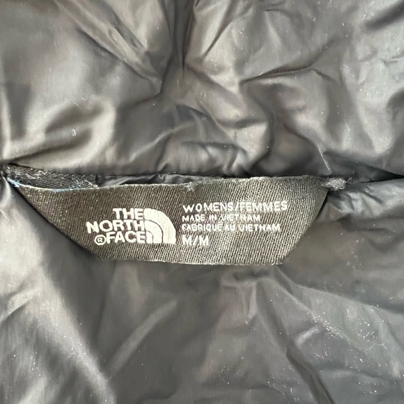 North Face Women’s Primaloft Thermoball jacket Multi Glitch Print Zip Up M LN - Picture 5 of 10